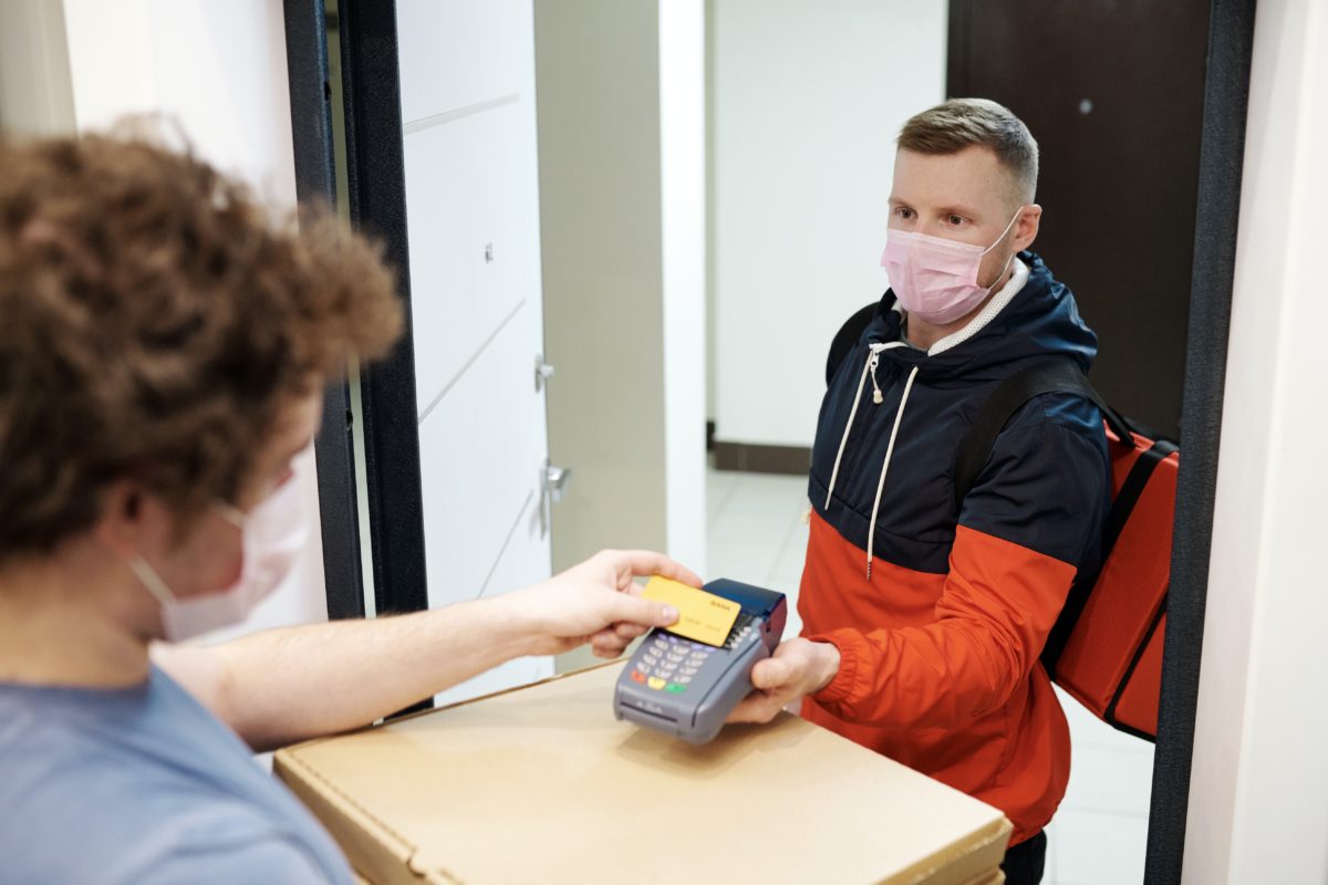 NFC And Contactless Payments: Guide For Small Businesses